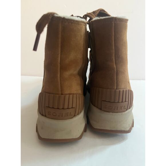 Sorel Kinectic short lace boot size 7.5 - Picture 3 of 9